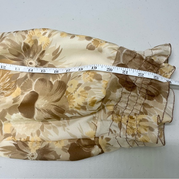 Vintage Robe in Amazing Brown/Neutral Floral Print with Lace Details Handmade - Picture 11 of 11